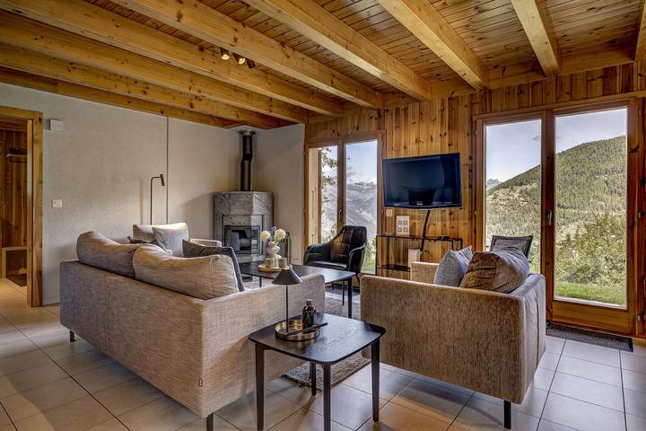 Chalet für 6 Personen, mit Sauna und Balkon, kinderfreundlich in der Schweiz - 2