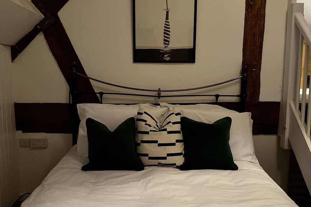 Entire apartment, The Old Fire station Ludlow in Ludlow (Shropshire), Shropshire Hills
