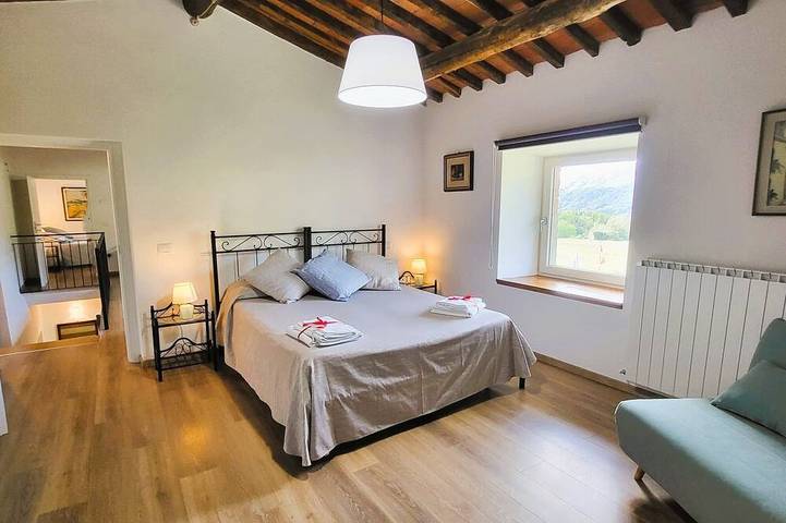 Location de vacances pour 8 personnes, avec jardin et balcon, animaux acceptés à Castiglione di Garfagnana - 4