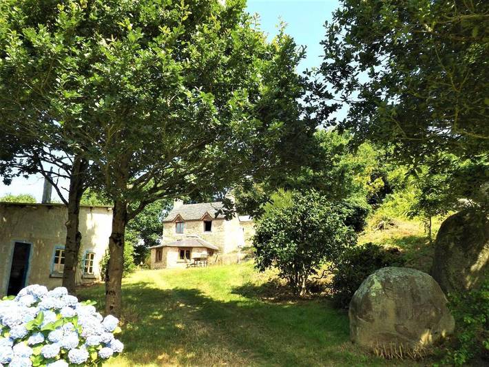 Gîte pour 6 personnes, avec jardin et vue à Lanvellec - 2