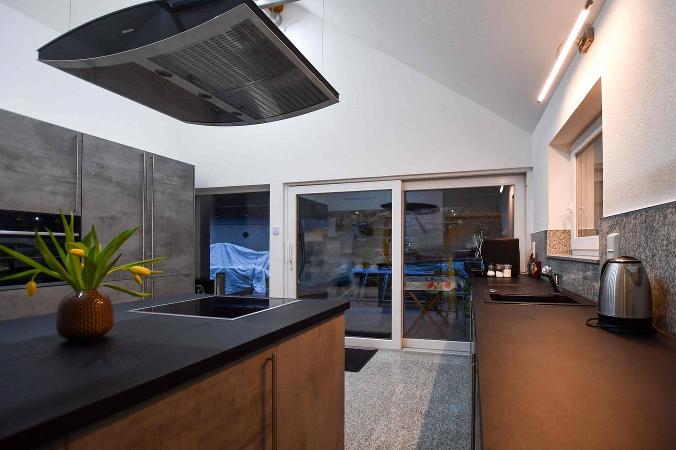 Apartamento entero, Apartamento Schrödter con vistas a la montaña, terraza privada y Wi-Fi in Schramberg, Selva Negra Central