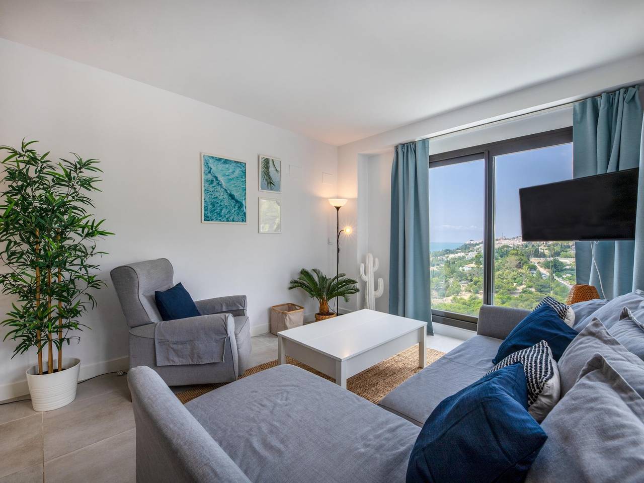 Geheel vakantieappartement, Vakantieappartement voor 4 personen met terras in Torrequebrada, Benalmádena