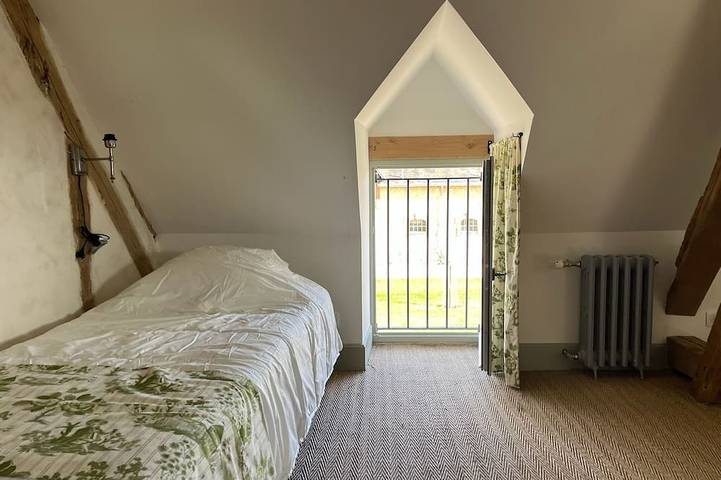 Gîte pour 7 personnes, avec jardin à Montbouy - 2