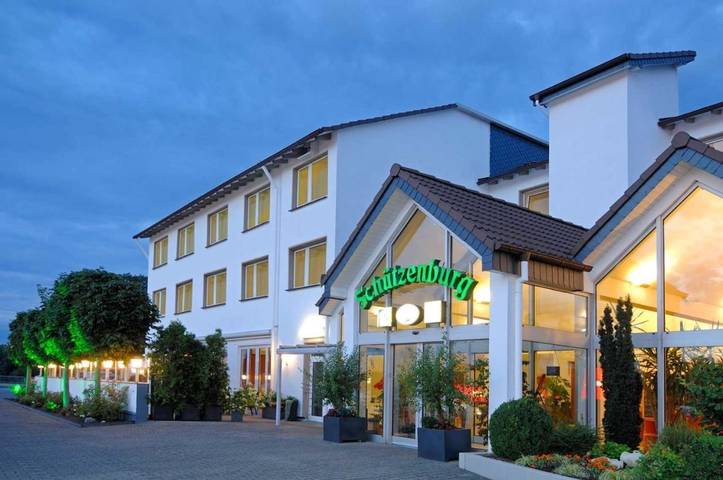 Hotel für 3 Personen, mit Terrasse und Ausblick in Burscheid