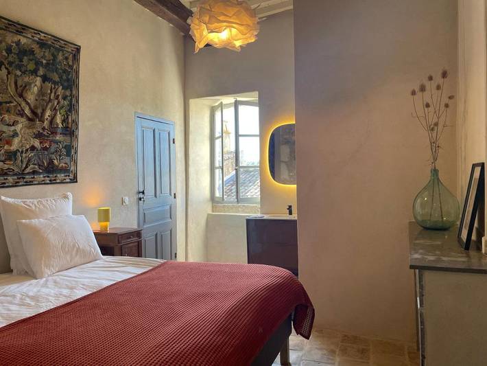Chambre d’hôte pour 2 personnes, avec vue ainsi que terrasse et jardin