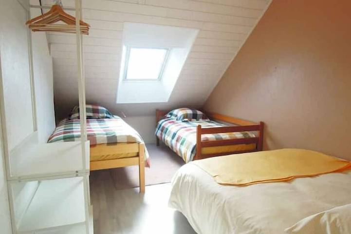 Location de vacances pour 10 personnes, avec jardin, animaux acceptés à Chelun - 2