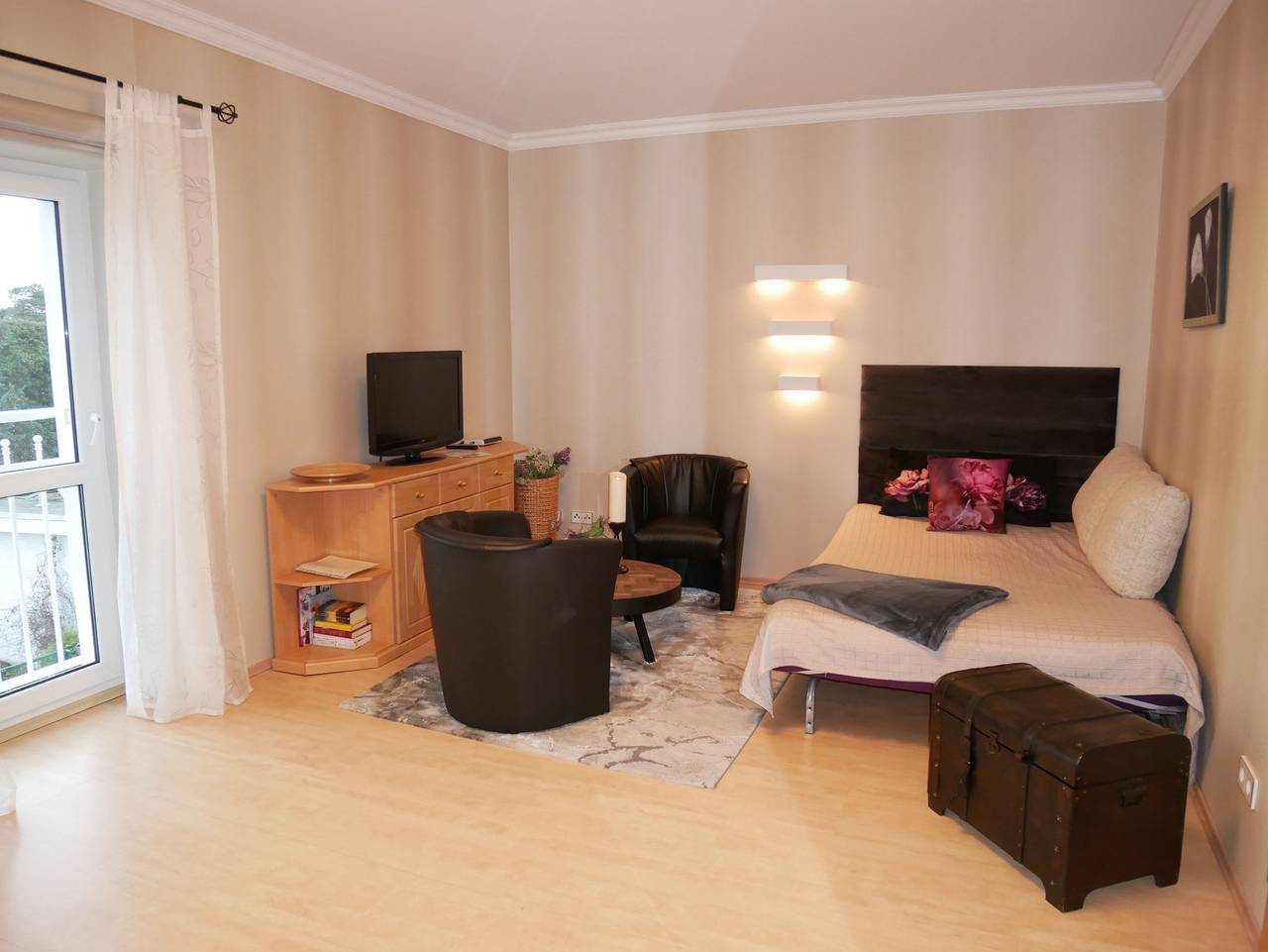 Ganze Ferienwohnung, 4 Fewos Diedrich **300m vom Ostseestrand entfernt** - Ferienwohnung 2 in Zinnowitz, Usedomer Norden