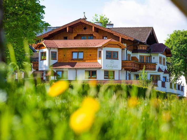 Ferienwohnung für 4 Personen, mit Balkon und Terrasse sowie Sauna in Vorberg