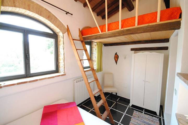 Appartamento intero, Appartamento con terrazza, piscina panoramica e giardino in Radicondoli, Siena e dintorni