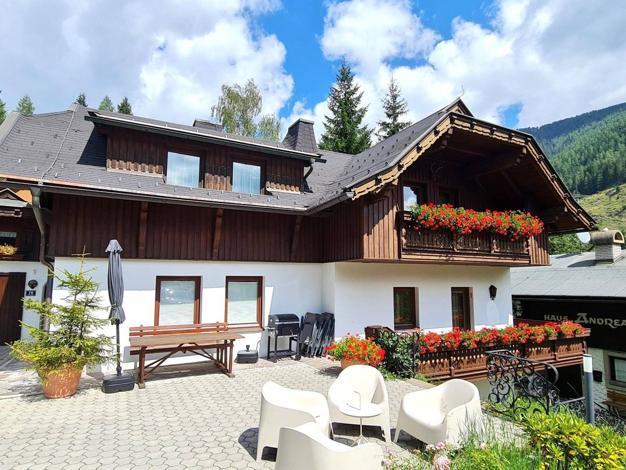 Schönes Ski-in/Ski-out Landhaus mit Sauna in Bad Kleinkirchheim, Nockberge