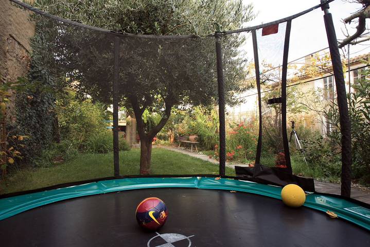 Gîte pour 7 personnes, avec terrasse et jardin à Carcassonne - 2