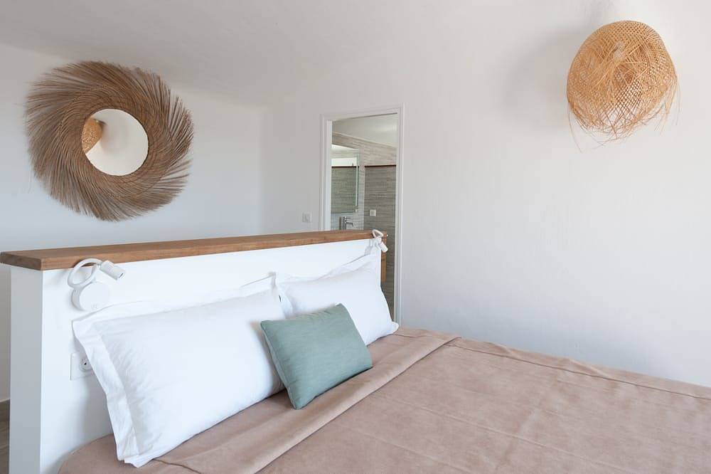 4 bedroom house with sea view - Santa Giulia - Residence with swimming pool in Santa Giulia, Porto Vecchio