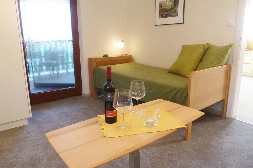 Ganze Wohnung, Freundliche und ruhige Gast-und Ferienwohnung Jäger. 3 Schlafzimmer in Alfdorf, Rems-Murr-Kreis