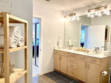 Apartment for 3 Guests in Houston, Harris County, Picture 2