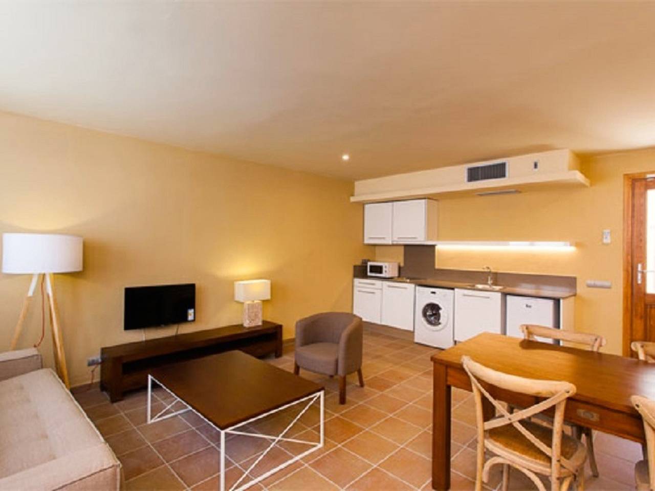 Ganze Wohnung, Moderne Wohnung in Pals, 2 Schlafzimmer, Internet, Klimaanlage in Pals, Costa Brava