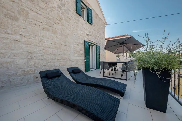 Chalet para 6 personas, con vistas y balcón - 1