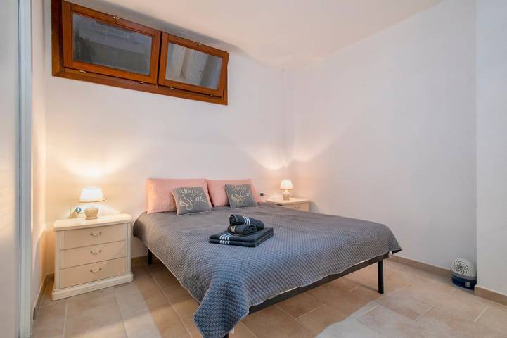 Appartamento intero, Appartamento "Soleluna" con Piscina in Comune e Aria Condizionata in Lu Bagnu, Castelsardo