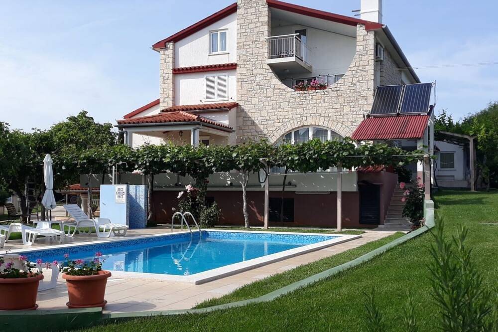 Appartamento vacanze a Medolino a partire da 90€ a notte