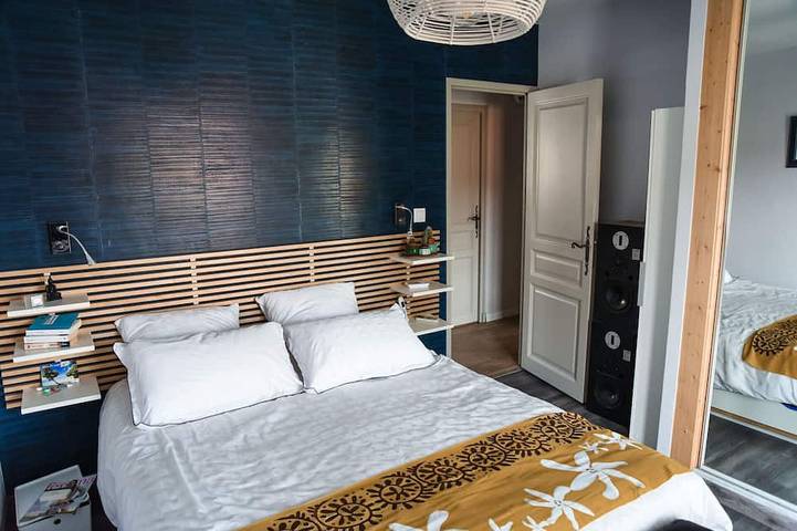 Location de vacances pour 8 personnes, avec jardin ainsi que terrasse et jacuzzi à La Bouilladisse - 2