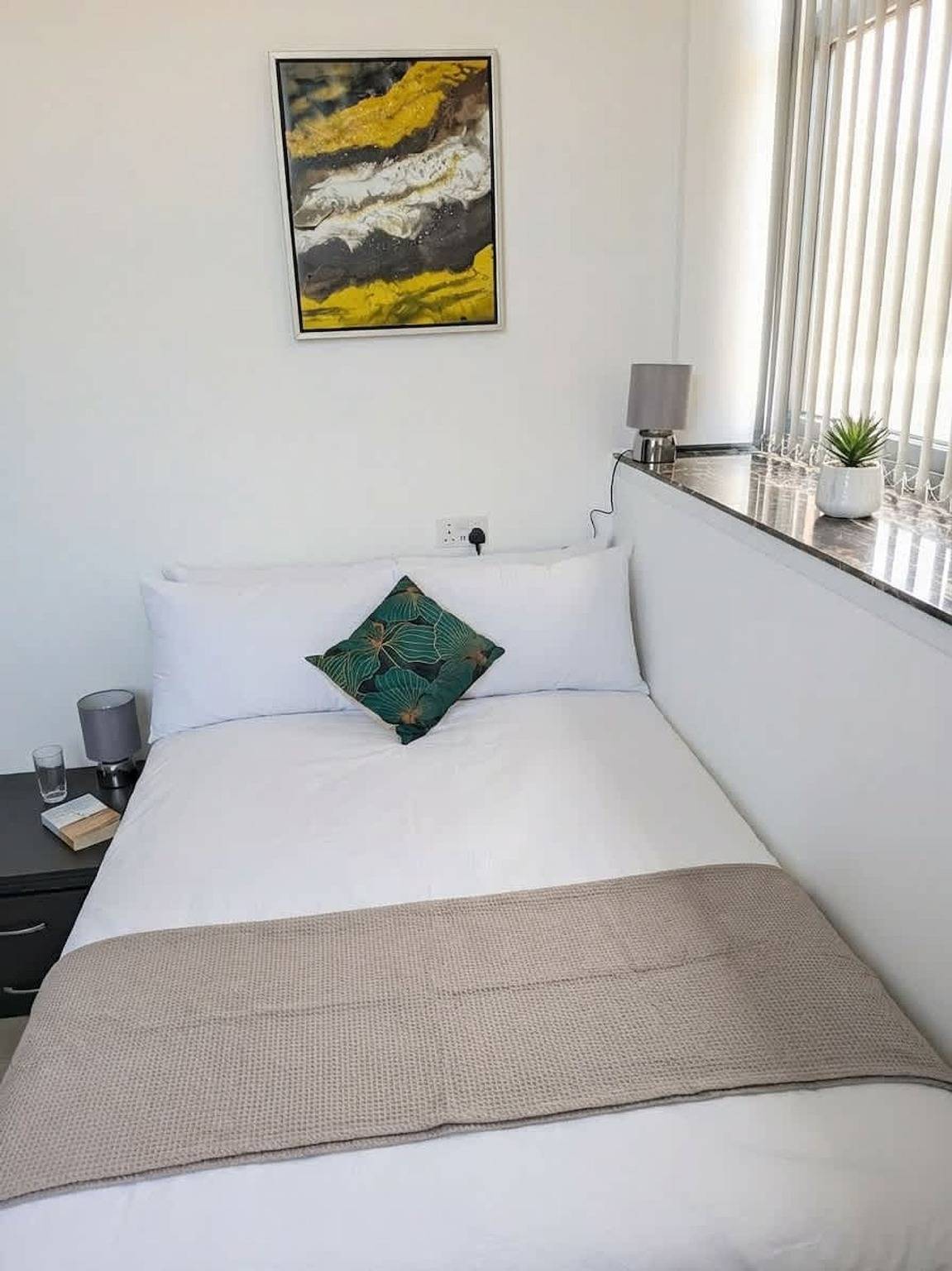 Estudio entero, Cosy   Bright Budget Studio in Central Sunderland in Sunderland