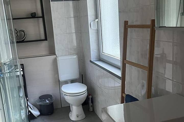 Großzügiges Ferienhaus mit Steg, Boot & Garten | Spreewald | 12+ Personen in Märkisch Buchholz, Dahme-Seengebiet