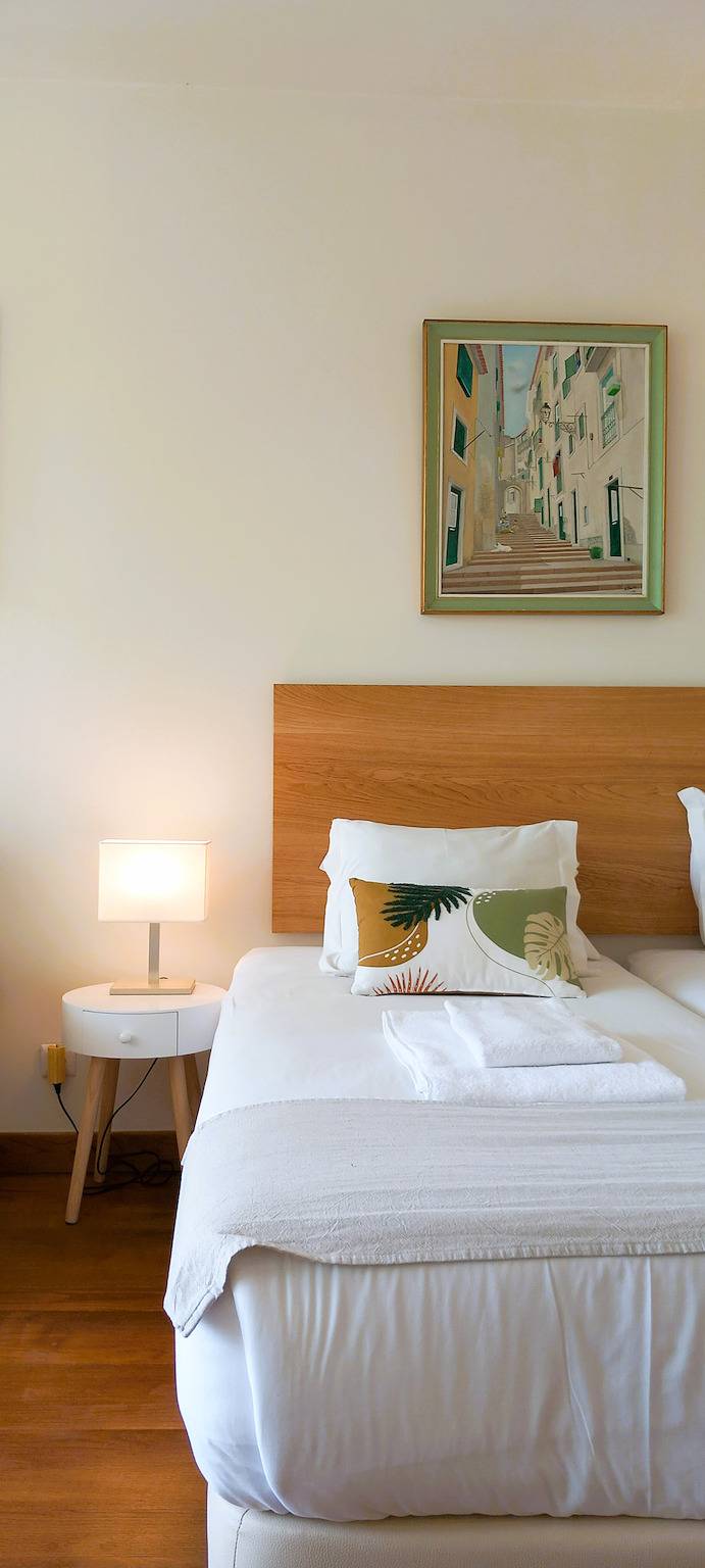 Estudio entero, Rent4Rest Estoril Beachfront Apartments - Balcony Studio in Cascais e Estoril, Costa de Lisboa
