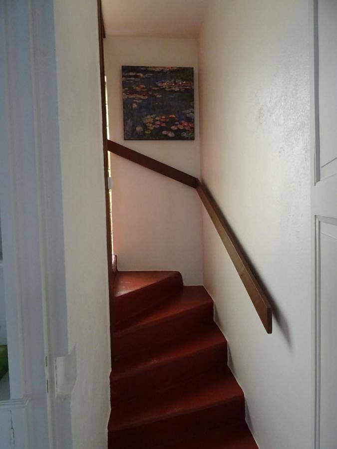 Maison d’hôte pour 2 personnes, avec terrasse ainsi que jardin et vue