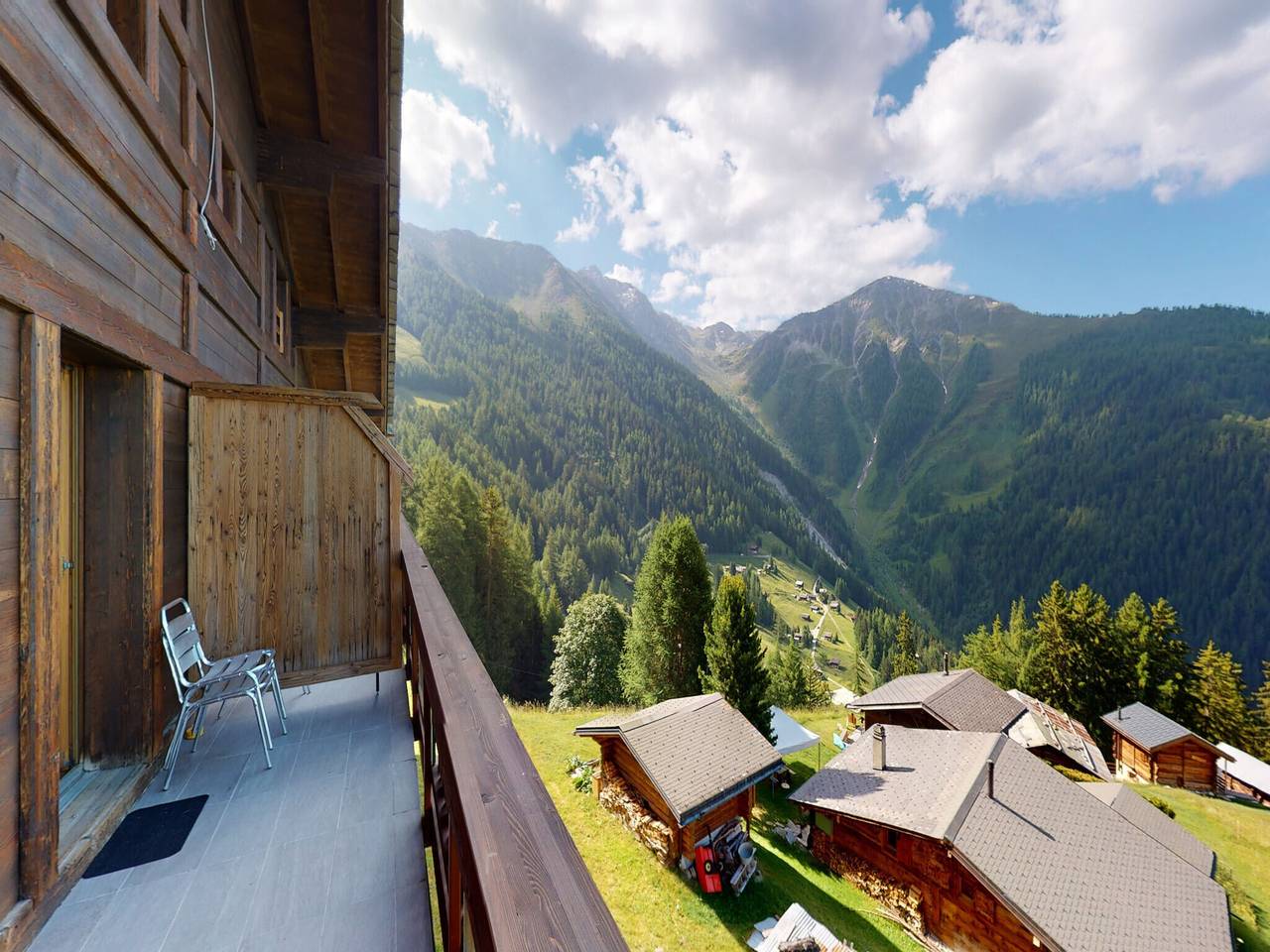 Schöne Wohnung mit Balkon in Nendaz, Walliser Alpen