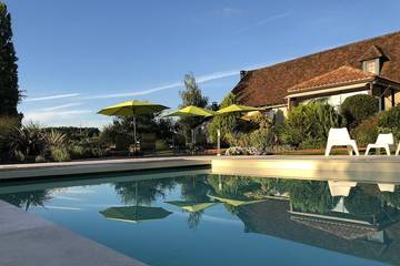 Gîte pour 8 personnes, avec jardin et piscine à Blis-et-Born