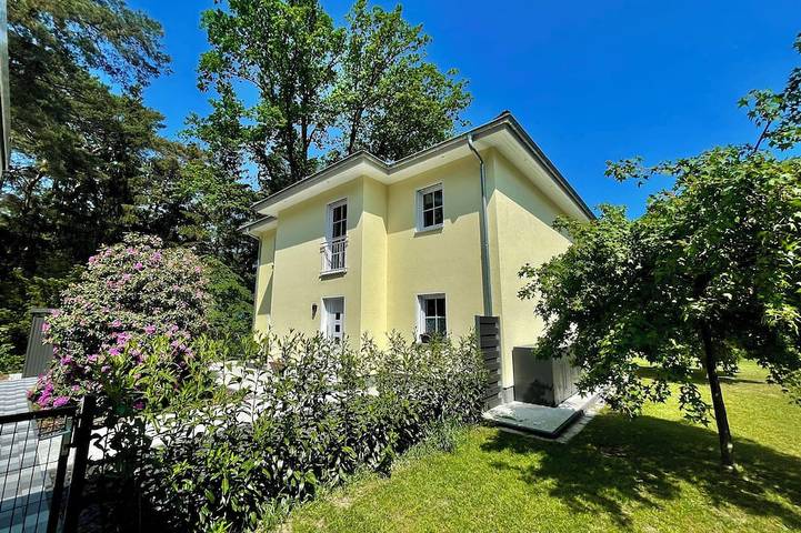 Ferienwohnung für 5 Personen, mit Balkon in Oranienburg