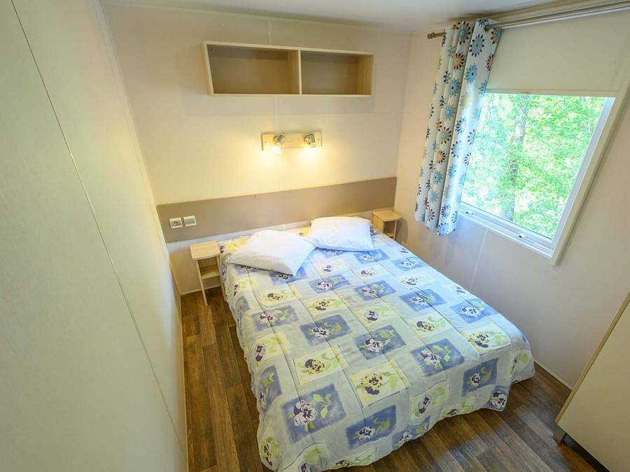 Camping Le Clos de Barbey  - Mobilheim 4 personen - Classic+ 2 Zimmer 25 m² in Bauduen, Brignoles Region