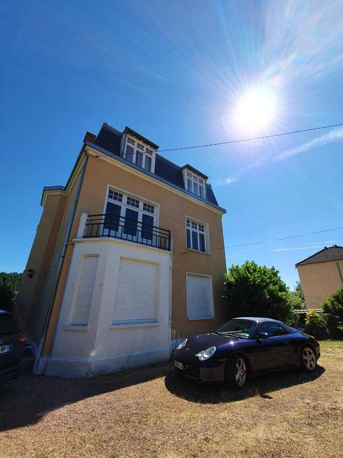 Gîte pour 6 personnes, avec piscine et jardin à Saint-Vincent-de-Reins - 2