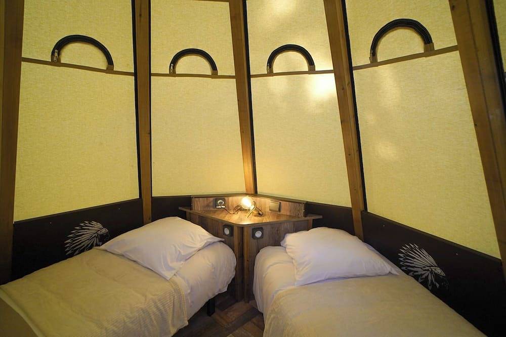 The Luxury Two-Story Teepee in Auxerre und Umgebung