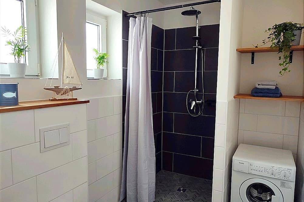 Ganze Wohnung, Naturnahe Fewo Meer & Seen mit Terrasse, Nähe Kiel in Schwentinental, Südliche Ostseeküste