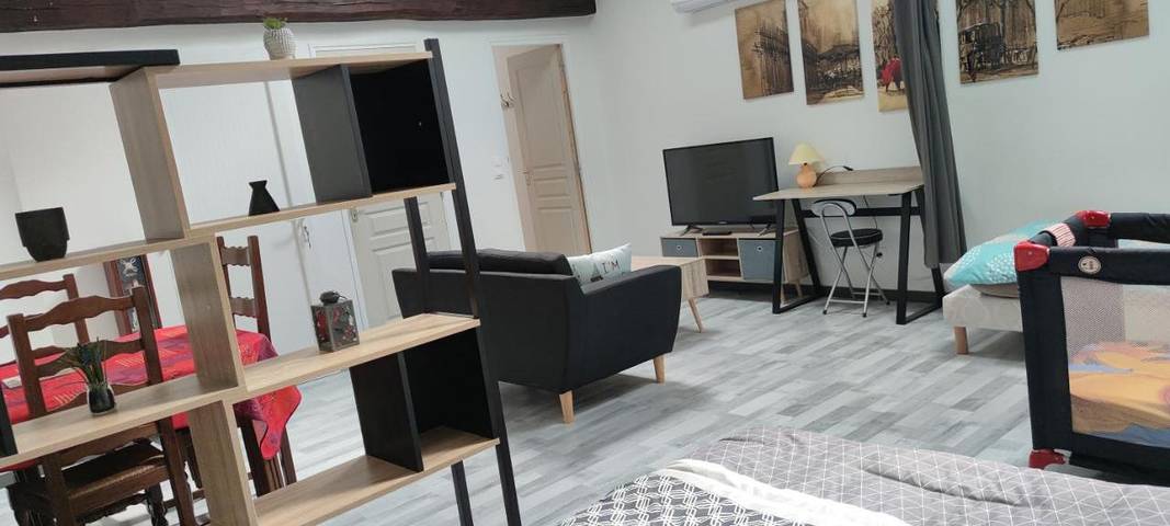 Gîte pour 4 personnes, avec terrasse à Wassy - 2