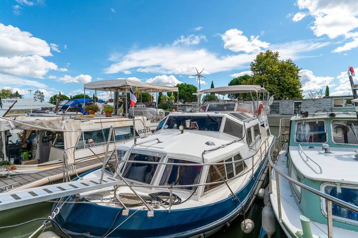 Location de vacances pour 7 personnes, avec vue sur le lac, animaux acceptés dans le Gard