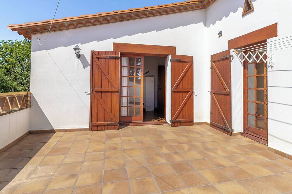 Ca la Goyi: piscina, sala de juegos, petanca, futbolín, ping-pong...Todo en uno. in Caldas de Malavella, Costa Brava