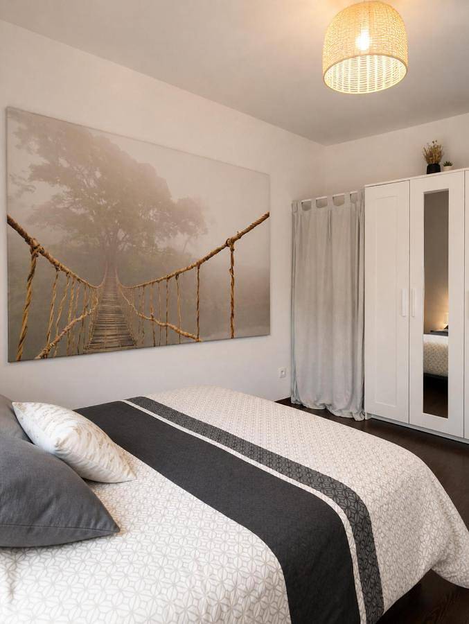 Appartement entier, Aux portes de Nantes, 2 pièces moderne et confortable in Carquefou, Région de Nantes