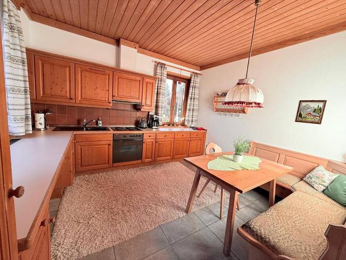 Ferienwohnung für 4 Personen, mit Ausblick und Garten in Nockberge - 2