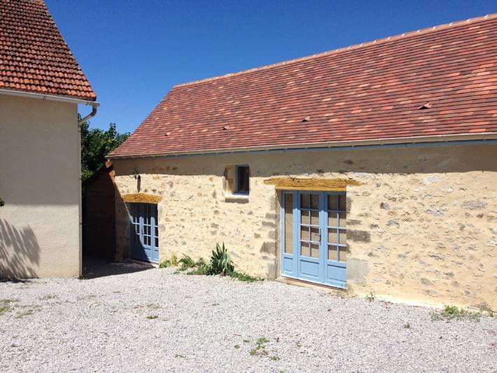 Gîte pour 2 personnes, avec terrasse ainsi que piscine et jardin dans le Lot - 3