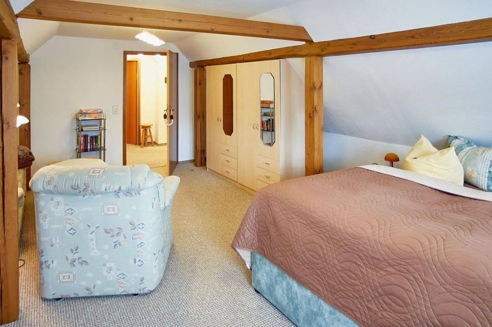 Ganze Wohnung, Ferienwohnungen Heumann - Ferienwohnung Sternedomizil (Eg) in Oybin, Zittauer Gebirge