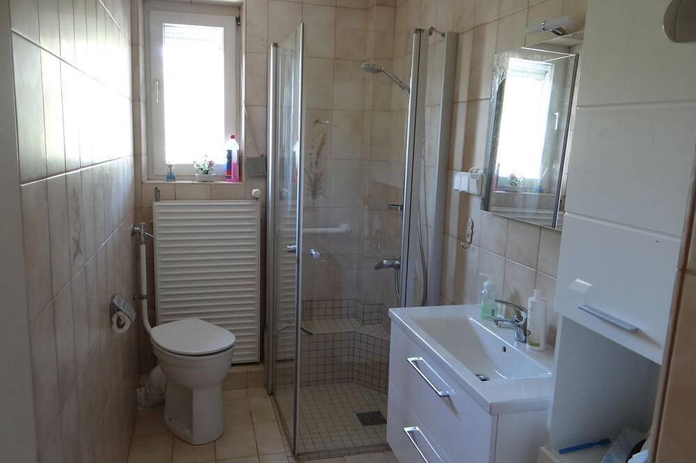 Entire apartment, House Margarete - Apartment with 2 bedrooms in Neunkirchen, Saarland
