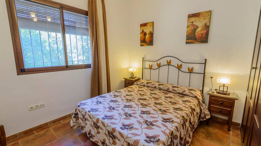 Casa rural para 12 personas, con piscina en Posadas - 4