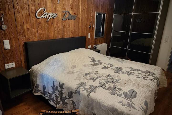 Apartamento entero, ¿Estás buscando un apartamento agradable y acogedor en Wuppertal? in Wuppertal, Condado del Monte