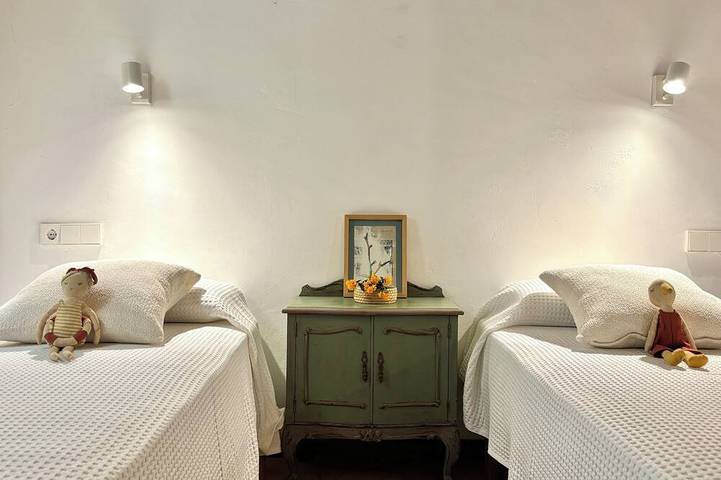 12 hectares private land. Unique. Boutique accommodation in a Natural Reserve in Cuesta de San Bernabé, Tegueste