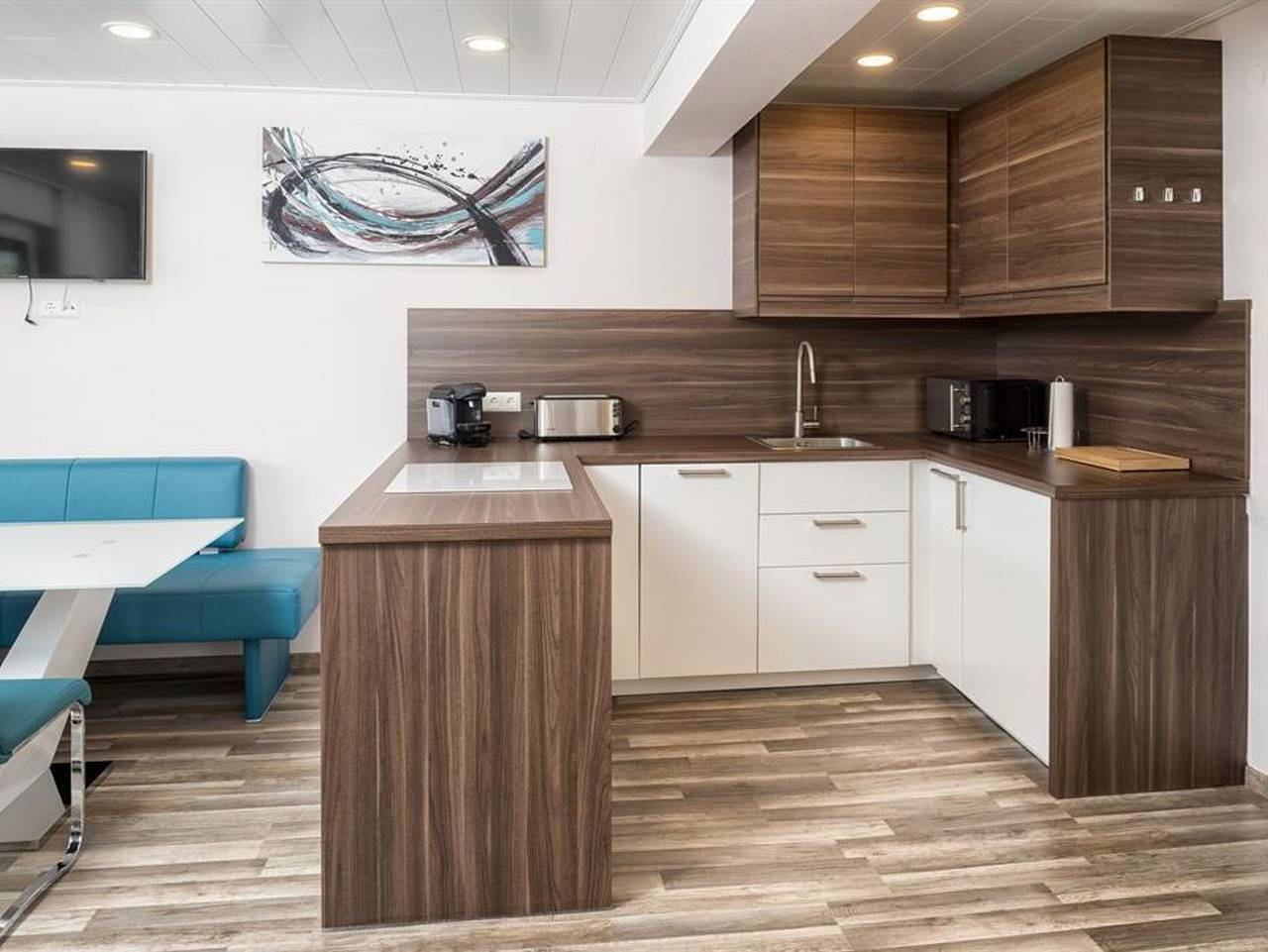 Ganze Ferienwohnung, Ferienwohnung Sun Garden - Ferienwohnung Sun Garden in Treffen am Ossiacher See, Gerlitzen