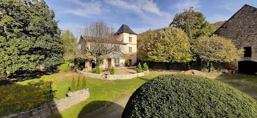 Chambre d’hôte pour 4 personnes, avec vue et jardin à Villefranche-de-Rouergue