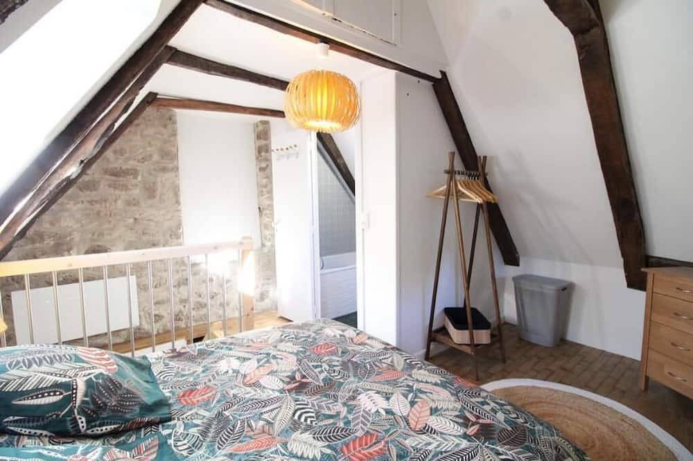 Maison de campagne rénovée Animaux de compagnie acceptés in Saint-Mamet-la-Salvetat, Région d'Aurillac