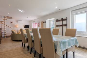 Villa pour 8 Personnes dans Saint-Alban-Auriolles, Ardèche, Photo 4