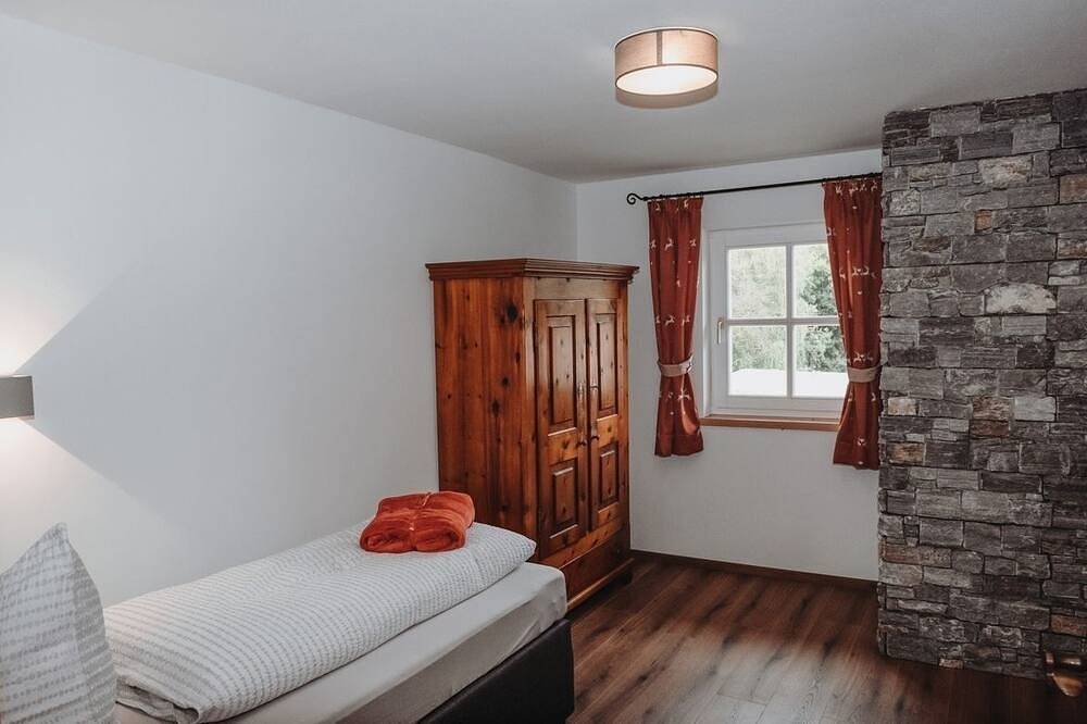 Vacation home for 10 guests with 220m² in Bischofshofen (294832) in Bischofshofen, Ski Amadé